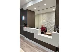 7661 Nw 107th Ave 608, Doral