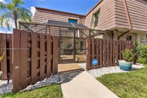 2571 NW 99th Ave, Coral Springs, FL 33065, - MLS#A11821913