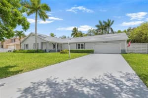 14821 SW 148th St Cir, Miami, FL 33196 - MLS#A11821925