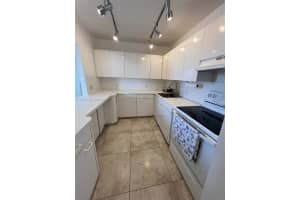 20335 W Country Club Dr APT 1401, Aventura, FL 33180, Sold 08/08/25