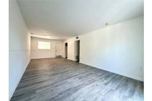 12890 NE 8th Ave APT 211, North Miami, FL 33161, - MLS#A11821970