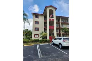 12755 Sw 16th Ct 201b, Pembroke Pines