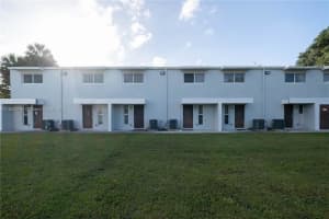 1968 Nw 4th Ct 323, Miami