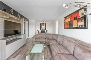 2401 Sw 10th St 401 Miami, FL 33135 - MLS#A11822083