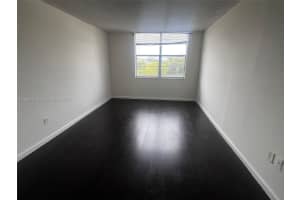 498 NW 165th St Rd D303, Miami, FL 33169 - MLS#A11822157