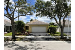 1605 Salerno Cir, Weston