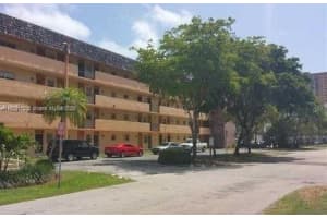 3860 NE 170th St APT 412, North Miami Beach, FL 33160, - MLS#A11822172