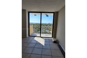 MLS# A11822187, North Miami, Florida 33181