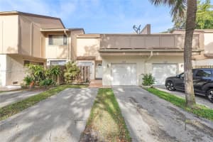 8239 NW 8th St #3, Plantation, FL 33324, - MLS#A11822201