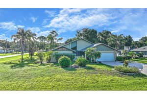 7700 Deni Dr, Fort Myers