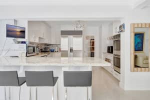 11230 SW 69th Ct, Pinecrest, FL 33156, - MLS#A11822265