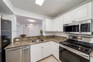 2711 Ocean Club Blvd APT 207, Hollywood, FL 33019, - MLS#A11822274