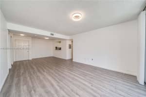 2711 Ocean Club Blvd APT 207, Hollywood, FL 33019, - MLS#A11822274