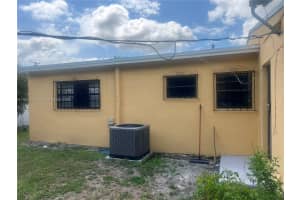 821 Nw 183rd Dr Miami Gardens, FL 33169 - MLS#A11822285