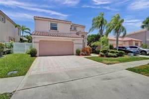15827 NW 4th Ct, Pembroke Pines, FL 33028, Sold 08/15/25