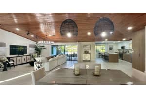 2019 NW 108th Ln, Coral Springs, FL 33071, Sold 08/18/25