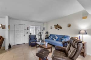 17000 NW 67th Ave APT 126, Hialeah, FL 33015, - MLS#A11822322