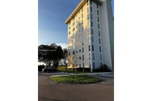 3090 N Course Dr APT 807, Pompano Beach, FL 33069, - MLS#A11822369