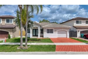 9408 Sw 156th Pl, Miami