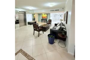 3980 Oaks Clubhouse Dr Apt 302, Pompano Beach, FL 33069, - MLS#A11822442
