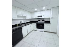 3980 Oaks Clubhouse Dr Apt 302, Pompano Beach, FL 33069, - MLS#A11822442
