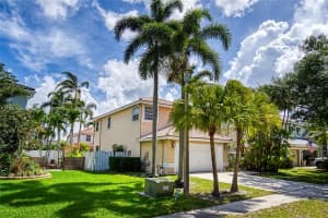 7426 Prescott Ln, Greenacres, FL 33467, Sold 07/31/25