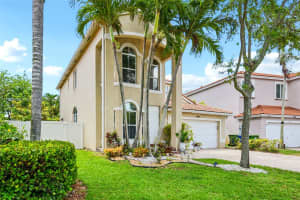 1745 NW 77th Ave, Pembroke Pines, FL 33024, - MLS#A11822468