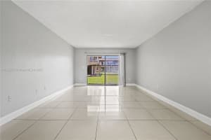 301 NW 177th St APT 104, Miami Gardens, FL 33169, - MLS#A11822527