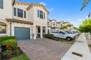 24548 SW 119th Pl, Princeton, FL 33032, - MLS#A11822660