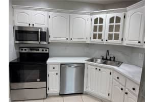 3360 Spanish Moss Terrace APT 211, Lauderhill, FL 33319, - MLS#A11822664