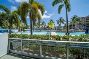 2950 NE 188th St APT 140, Aventura, FL 33180, - MLS#A11822709