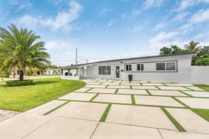 10371 SW 44th St, Miami, FL 33165, Sold 08/23/25