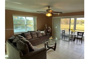 3551 Inverrary Dr 304, Lauderhill