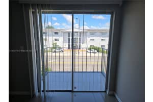 13725 NE 6th Ave APT 305, North Miami, FL 33161, - MLS#A11822778