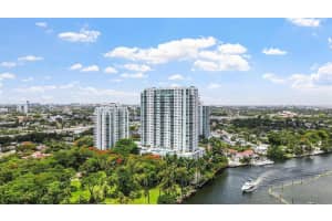 1861 Nw S River Dr Ph-01, Miami