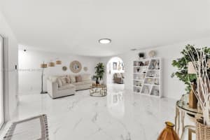 9120 Cutler Ridge Dr, Cutler Bay, FL 33157, Sold 09/12/25