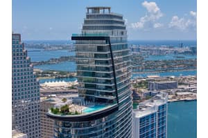 300 Biscayne Boulevard Way 4402e, Miami