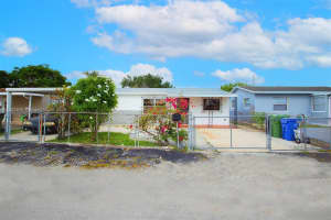 1311 SW 33rd Terrace, Fort Lauderdale, FL 33312, - MLS#A11822940