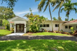 12525 SW 72nd Ave, Miami, FL 33156, - MLS#A11822952