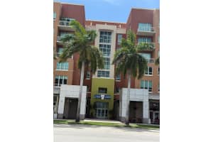 2001 Biscayne Blvd 2402, Miami