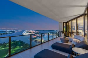 1000 Biscayne Blvd 3402, Miami