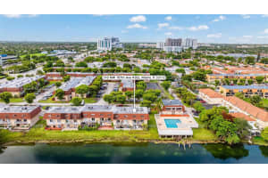 310 NW 107th Ave APT 202, Miami, FL 33172, Sold 09/05/25