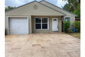 8680 SW 16th St, Pembroke Pines, FL 33025, Sold 07/28/25