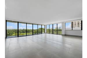 700 Coral Wy APT 5, Coral Gables, FL 33134, - MLS#A11823103