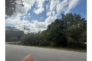 Golden Gate St 2nd Ave Se Naples, FL 34117 - MLS#A11823161
