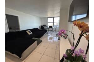 2899 Collins Ave APT 1717, Miami Beach, FL 33140, - MLS#A11823166