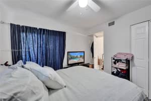 10125 W Sunrise Blvd APT 205, Plantation, FL 33322, - MLS#A11823184