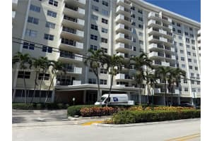 401 Golden Isles Dr APT 202, Hallandale Beach, FL 33009, - MLS#A11823288
