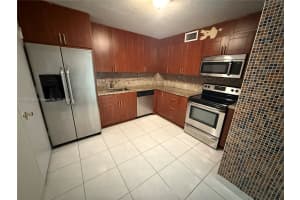 401 Golden Isles Dr APT 202, Hallandale Beach, FL 33009, - MLS#A11823288