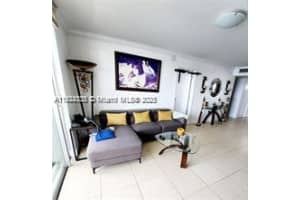 2910 Point E Dr APT M610, Aventura, FL 33160, - MLS#A11823335